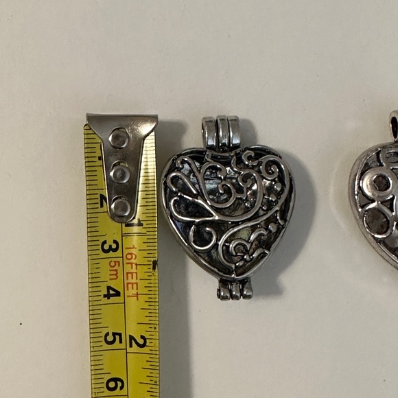 Lot of 7 Fragrance Diffuser Lockets - Picture 16 of 16
